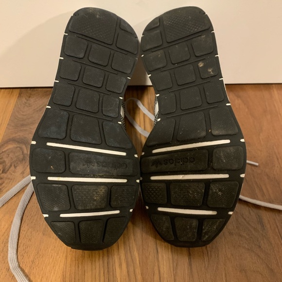 Adidas sneaker - Picture 5 of 5